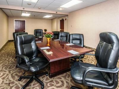 - West By Ihg Hotel