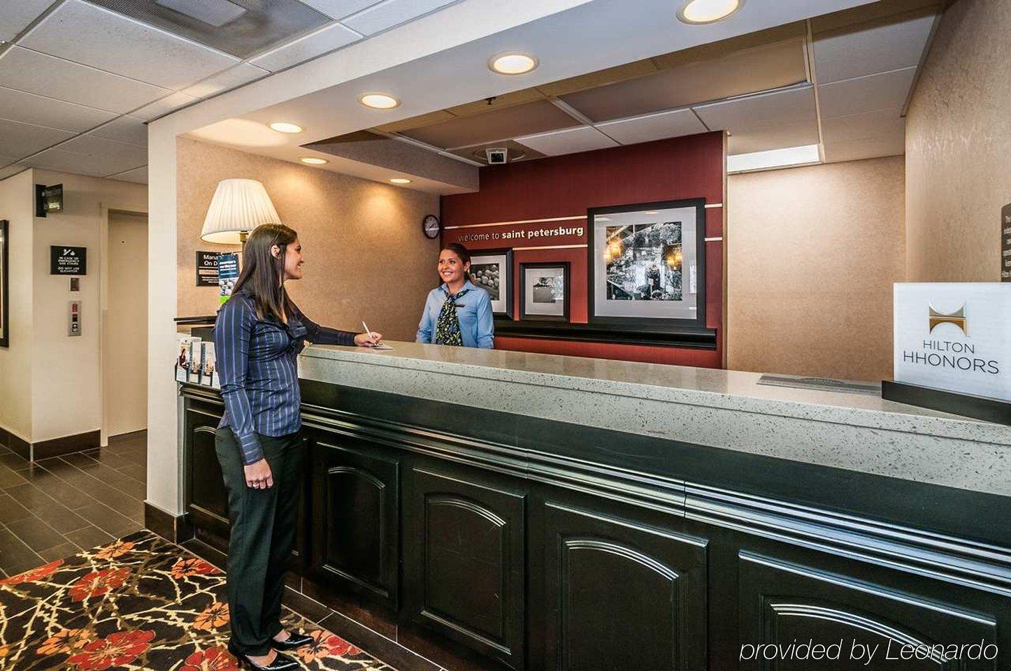 Hotel Holiday - West By Ihg