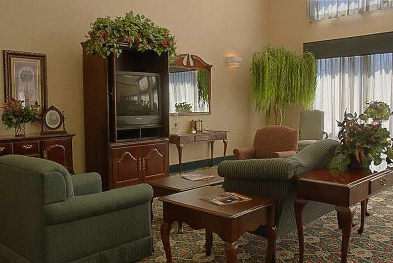 Holiday - West By Ihg Hotel St. Petersburg